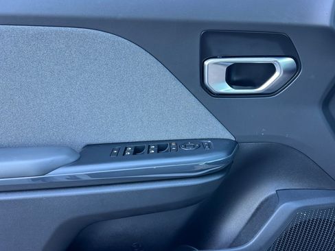 Used 2025 Kia K4 EX image 11