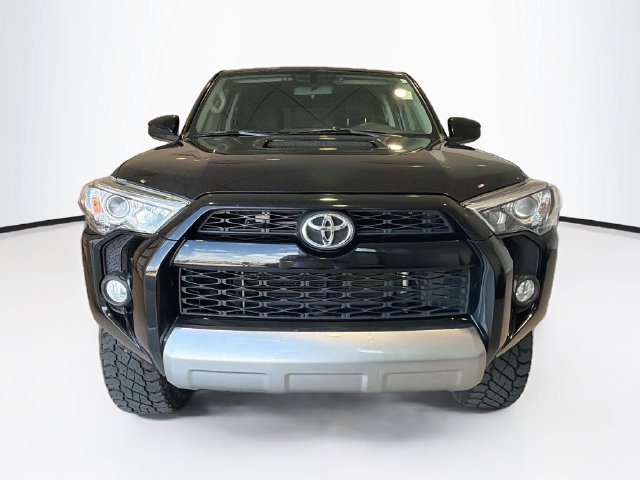 Used 2019 Toyota 4Runner TRD Off-Road AWD/4WD image 2