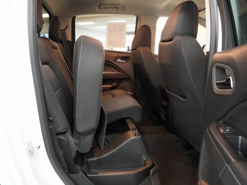 Certified 2022 GMC Canyon Elevation w/ Trailering Package image 24