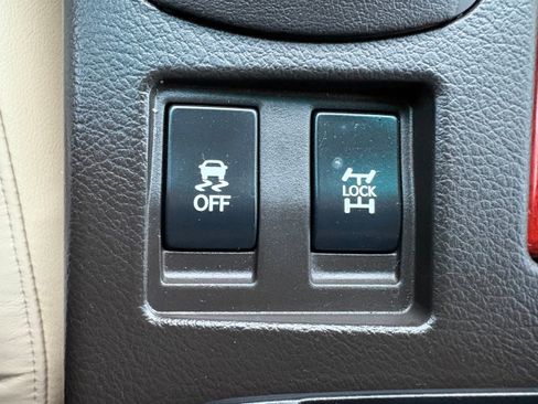 Used 2012 Lexus RX 350 AWD w/ Premium Pkg image 55