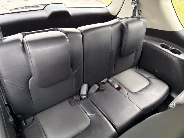 Used 2024 Nissan Armada SV AWD/4WD image 23