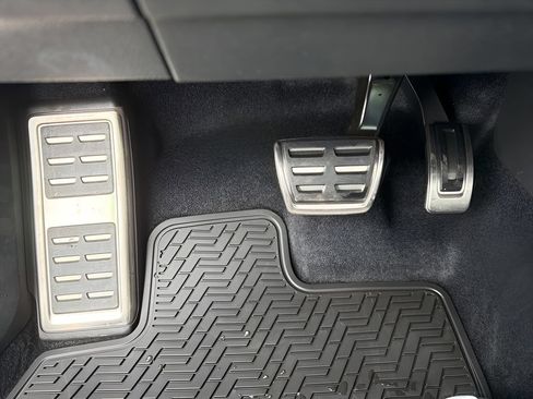 New 2026 Volkswagen Tiguan SE R-Line AWD/4WD image 27