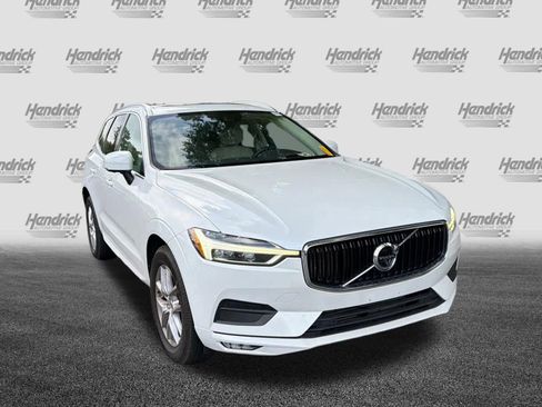 Used 2021 Volvo XC60 T5 Momentum AWD/4WD image 3
