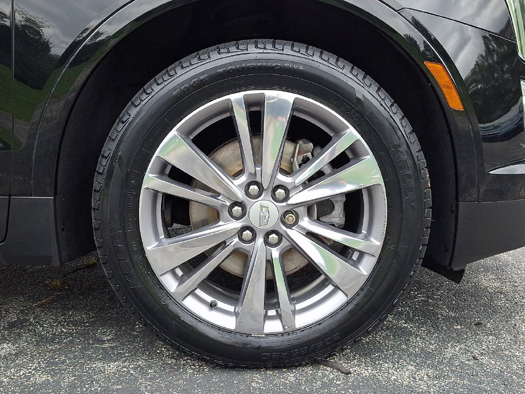 Certified 2024 Cadillac XT5 Premium Luxury AWD/4WD image 10
