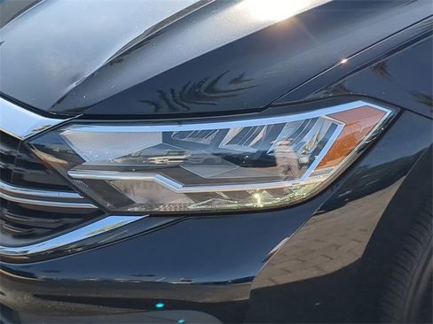 Certified 2024 Volkswagen Jetta S image 7