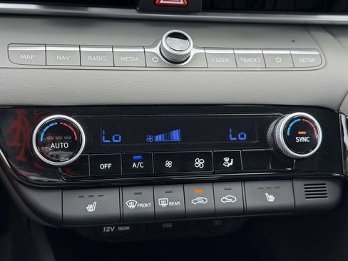 Certified 2023 Hyundai Elantra SEL w/ Convenience Package FWD image 27