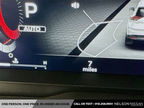 New 2026 Nissan Rogue Platinum image 12