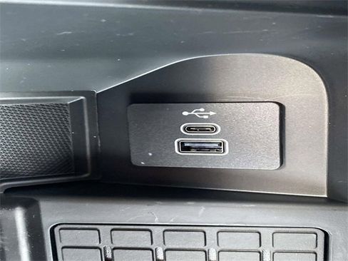 New 2025 Ford F150 XLT w/ Equipment Group 302A MID image 19