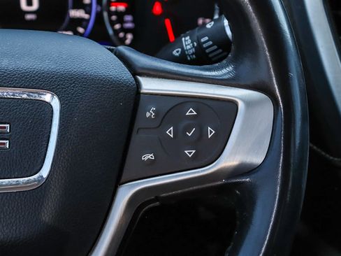 Used 2020 GMC Acadia SLT w/ Driver Alert Package II FWD image 21