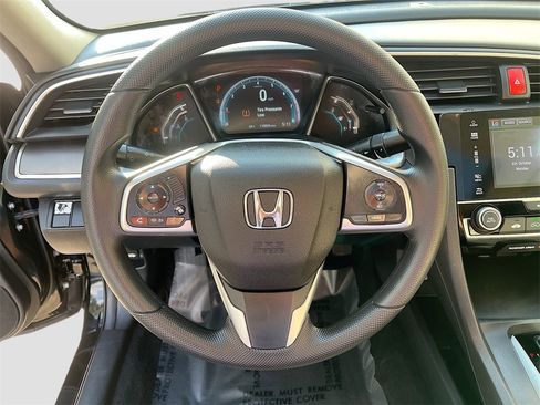 Used 2018 Honda Civic EX image 11