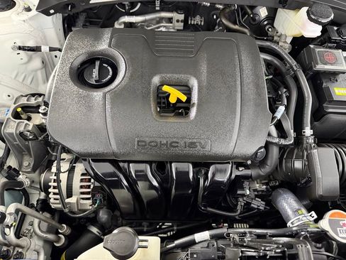 Used 2025 Kia Seltos EX w/ EX Sunroof Package image 34