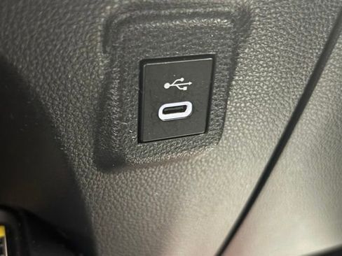 Used 2024 Toyota Corolla SE w/ SE Premium Package FWD image 26