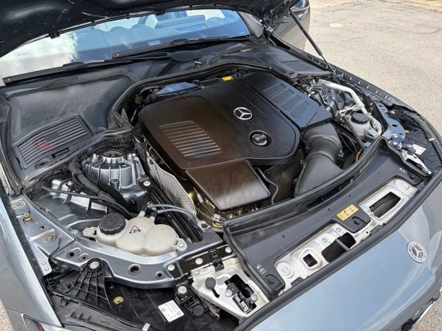 Used 2022 Mercedes-Benz C 300 Sedan image 9