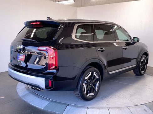 Certified 2023 Kia Telluride S w/ S Sunroof Package FWD image 5