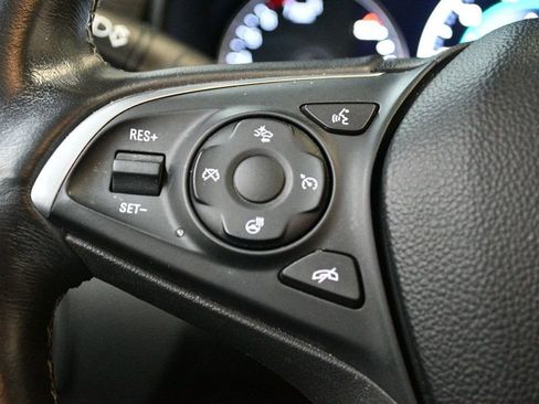 Used 2019 Buick Envision Premium w/ Driver Confidence Package image 39