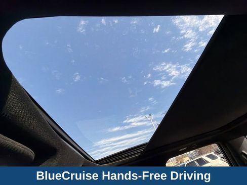 Used 2021 Ford F150 Lariat w/ Equipment Group 502A High image 21