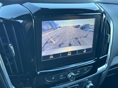 Certified 2023 Chevrolet Traverse LT image 16