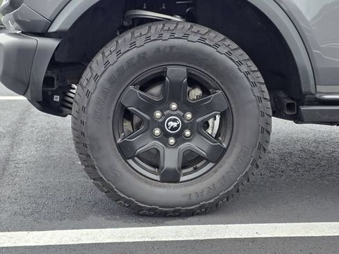 Certified 2022 Ford Bronco Black Diamond AWD/4WD image 30