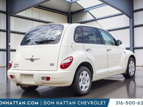 Used 2007 Chrysler PT Cruiser Touring FWD image 21