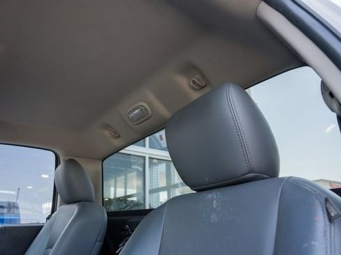 Used 2018 RAM 3500 Tradesman w/ Chrome Appearance Group AWD/4WD image 24