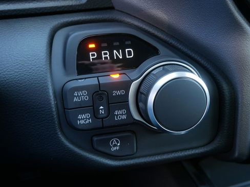 New 2026 RAM 1500 Big Horn AWD/4WD image 11