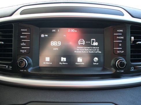 Used 2020 Kia Sorento LX w/ LX I4 Convenience Package FWD image 19