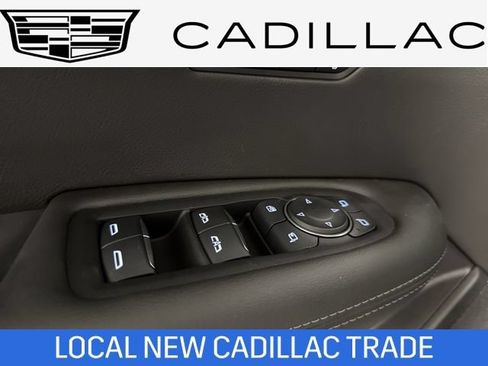 Used 2025 Cadillac XT6 Premium Luxury w/ Technology Package AWD/4WD image 13