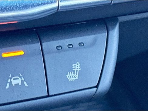 Used 2025 Cadillac CT4 Luxury image 20