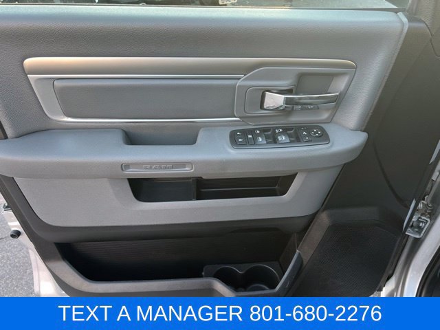 Used 2019 RAM 1500 Classic SLT AWD/4WD image 19