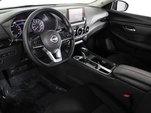 Certified 2025 Nissan Sentra SV image 19