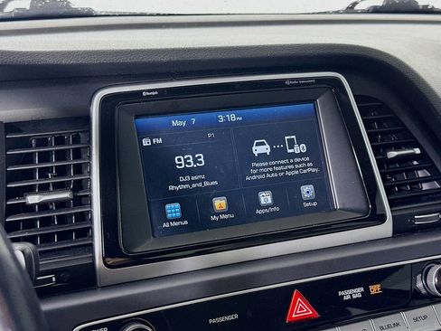Used 2018 Hyundai Sonata SEL w/ Tech Package 04 FWD image 21