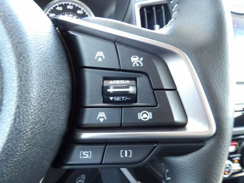 Used 2023 Subaru Forester Touring AWD/4WD image 20