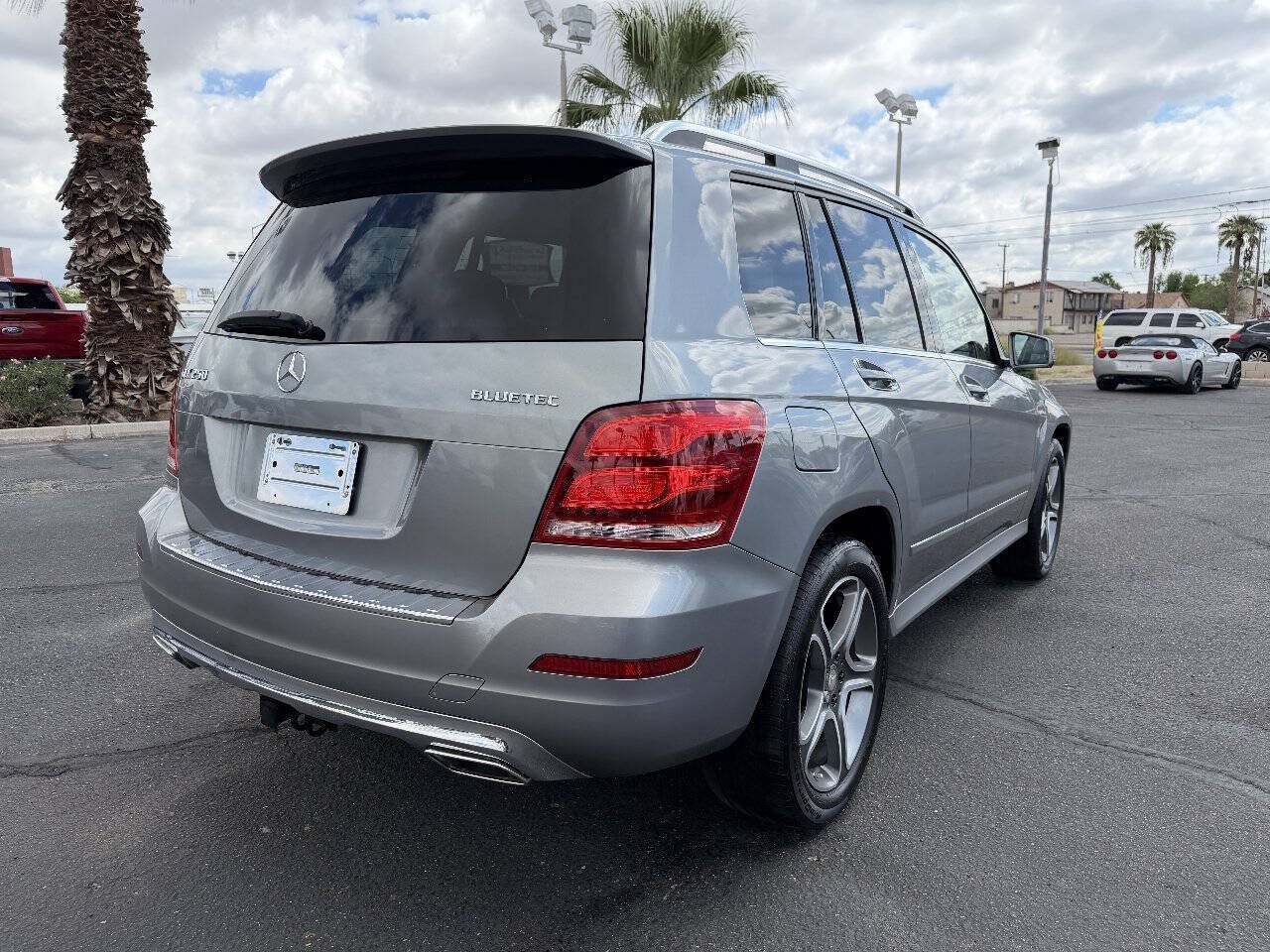 Used 2015 Mercedes-Benz GLK 250 BlueTEC 4MATIC w/ Appearance Package image 5