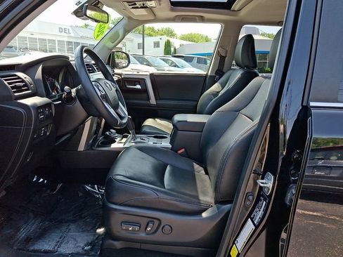 Used 2022 Toyota 4Runner Limited AWD/4WD image 15
