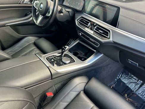 Used 2023 BMW X5 sDrive40i w/ M Sport Package RWD image 17