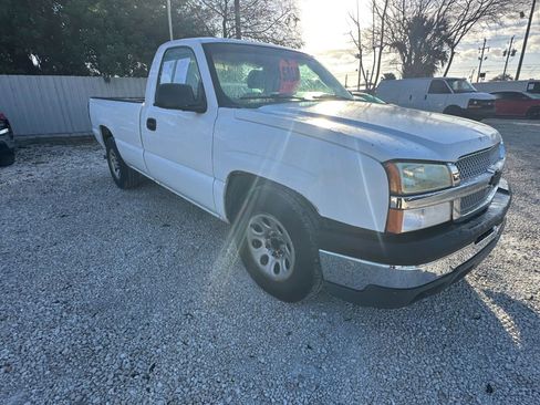 Used 2005 Chevrolet Silverado 1500 W/T RWD image 2