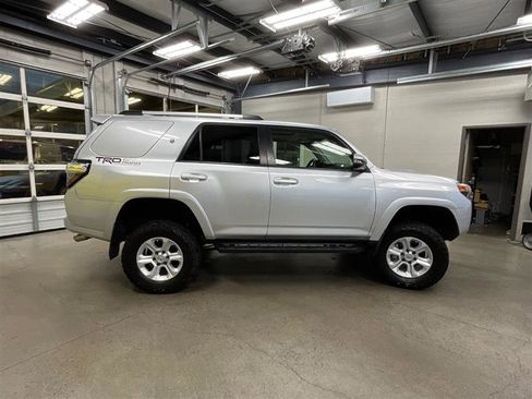 Used 2016 Toyota 4Runner Trail Premium image 6