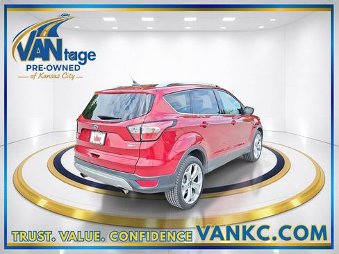 Used 2018 Ford Escape Titanium AWD/4WD image 6