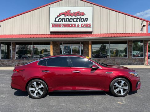 Used 2020 Kia Optima S w/ S Panoramic Sunroof Package FWD image 3