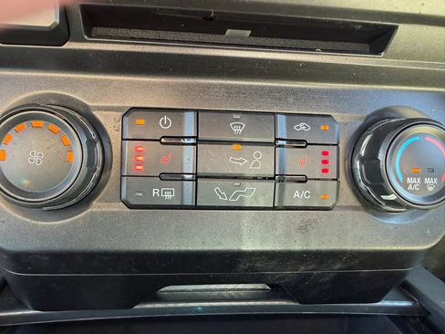 Used 2018 Ford F150 XLT w/ Equipment Group 302A Luxury RWD image 21