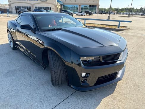 Used 2010 Chevrolet Camaro SS w/ RS Package RWD image 14