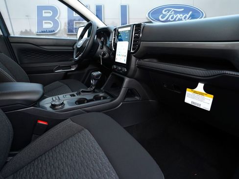 New 2025 Ford Ranger XLT w/ FX4 Off-Road Package image 16