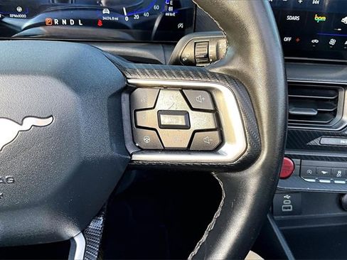 Used 2024 Ford Mustang Convertible image 14
