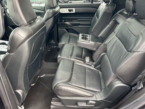 Used 2020 Ford Explorer ST w/ ST Street Pack image 40