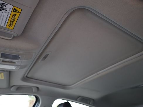 Used 2016 MAZDA MAZDA3 i Grand Touring image 31