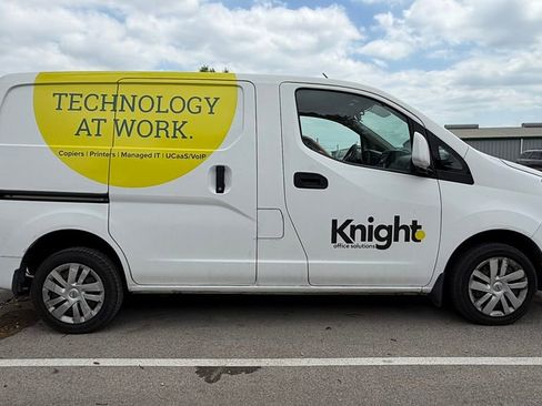 Used 2017 Nissan NV200 SV image 4