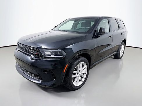 Used 2025 Dodge Durango GT AWD/4WD image 3