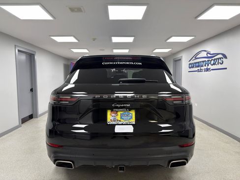 Used 2021 Porsche Cayenne AWD/4WD image 7
