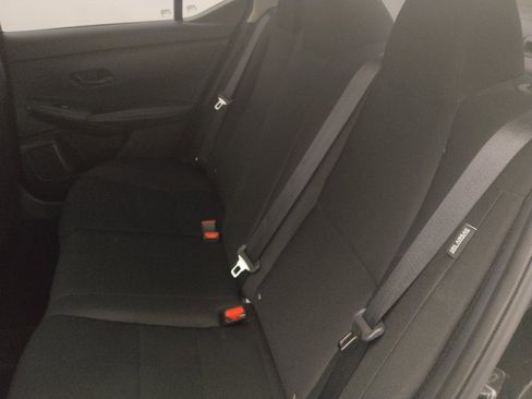 Used 2025 Nissan Sentra S FWD image 18