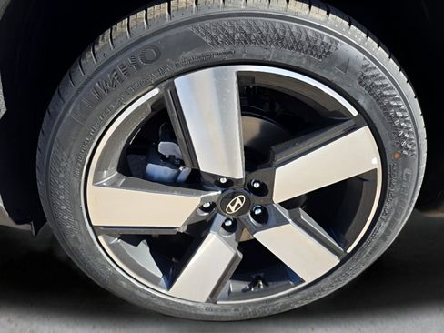 New 2026 Hyundai Santa Fe Limited image 9